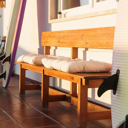 Hospedium Republica Surf House - Coxos Beach, Ericeira
