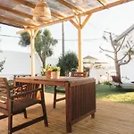 Hospedium Republica Surf House - Coxos Beach, Ericeira * 埃里塞拉