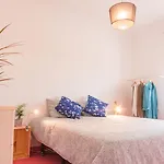 Hospedium Republica Surf House - Coxos Beach, Auberge de jeunesse Ericeira