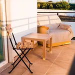 Hospedium Republica Surf House - Coxos Beach, Ericeira * 埃里塞拉