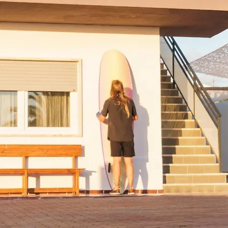 Hospedium Republica Surf House Хостел