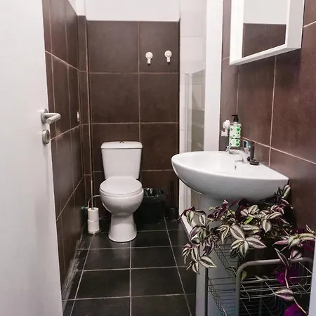 Hospedium Republica Surf House Хостел Эрисейра