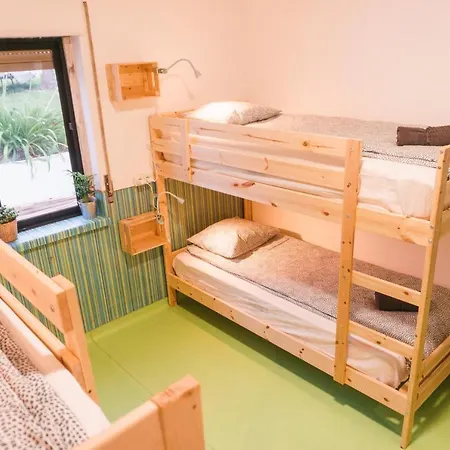 Hospedium Republica Surf House بيت شباب