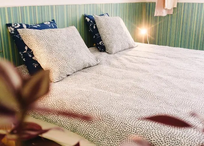 Hostel Republica Surf House - Coxos Beach, Ericeira