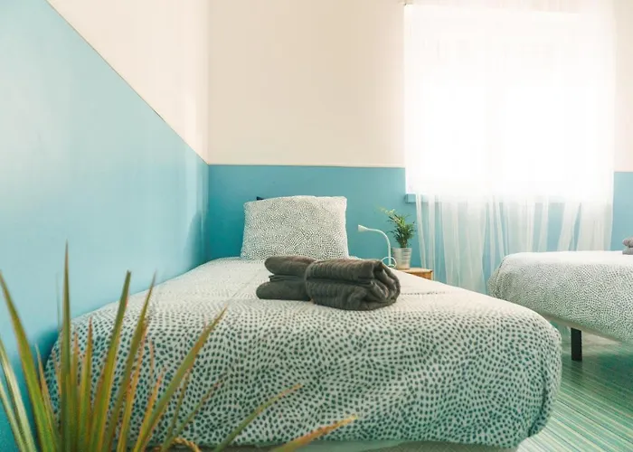 بيت شباب Republica Surf House - Coxos Beach, Ericeira