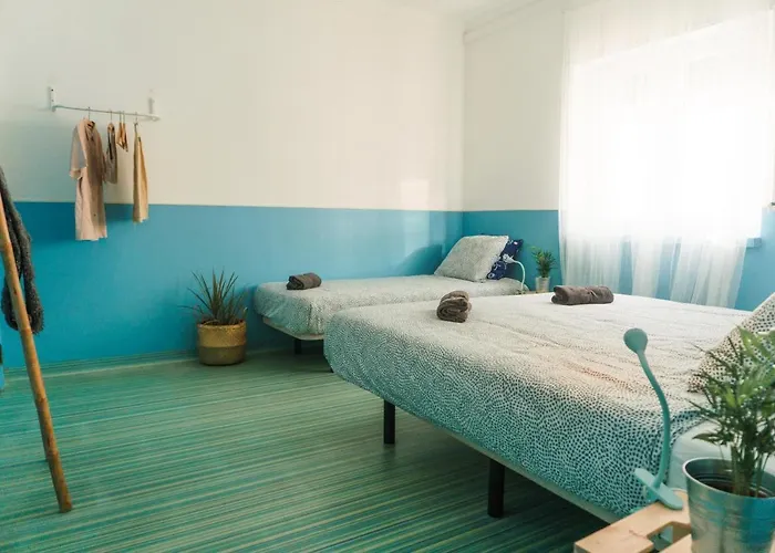 بيت شباب Republica Surf House - Coxos Beach, Ericeira *
